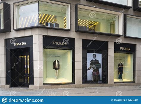 prada online shopping denmark.